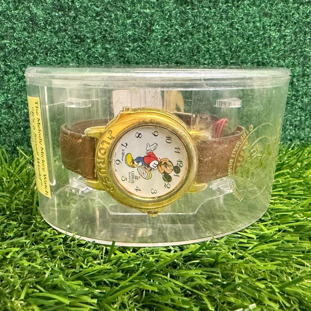 90s VTG Disney Musical Watch Women Lorus V421-0020 "It's a small world" Brown